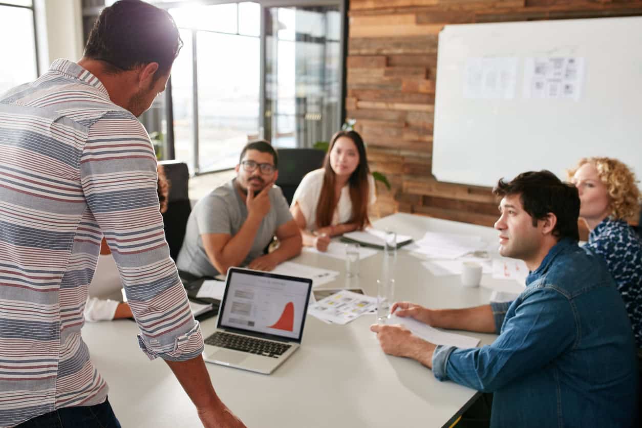 Como escolher uma agência de marketing digital em 2026